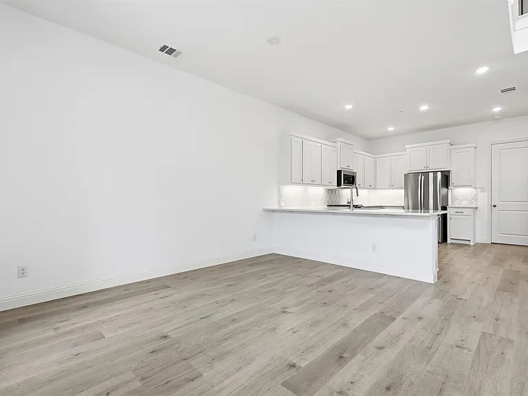 1317 Rooted Rd — Photo 6