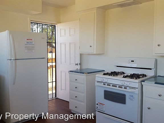 4th image of 5304 1/2 Churchward St