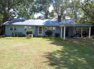 172 Thomas Rd, Sanford, NC 27330