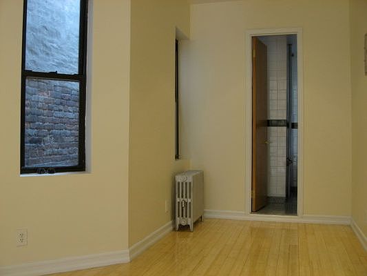 2nd image of 84 Madison St APT 15