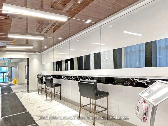 3rd image of 32 Forest Manor Rd #201