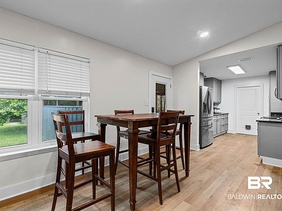 4th image of 12415 Old Timney Ln