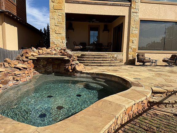 4th image of 2145 Century Oak Dr