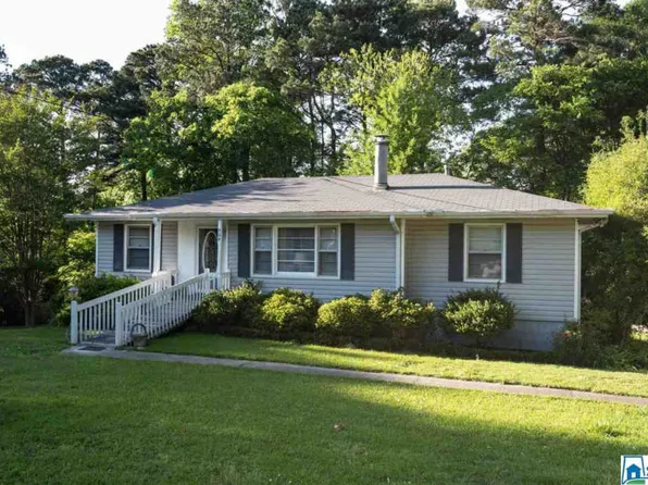 528 Parks Rd, Gardendale, AL 35071