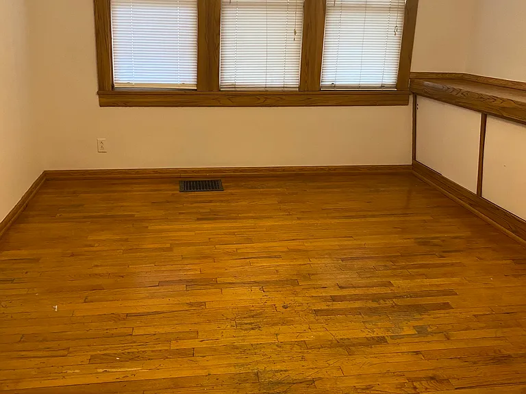 4574 Innes Ave — Photo 11