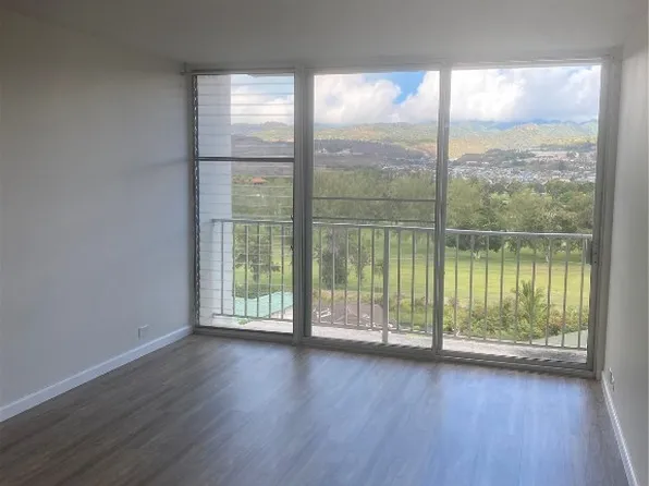 949 Ala Nanala St APT 903, Honolulu, HI 96818