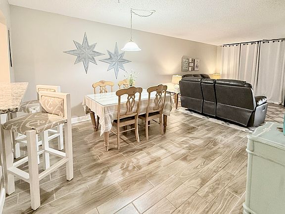 4th image of 7370 S Ocean Drive #115
