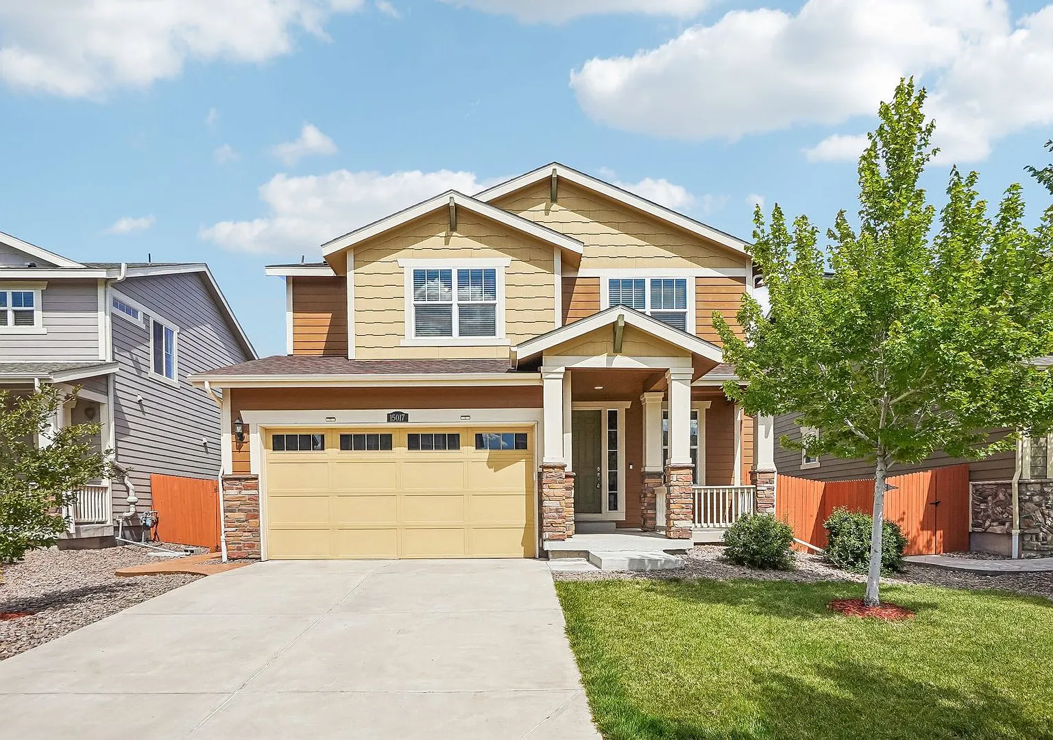 Luxurious Living: 2,367 Sq Ft Home with 4 Baths in Prime Location — Photo 1