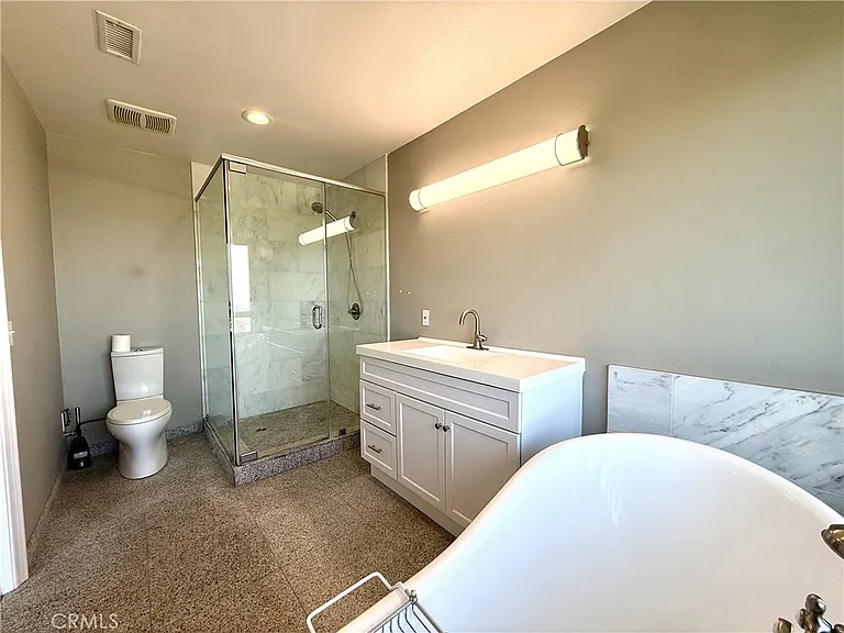 4214 Barrett Rd — Photo 26