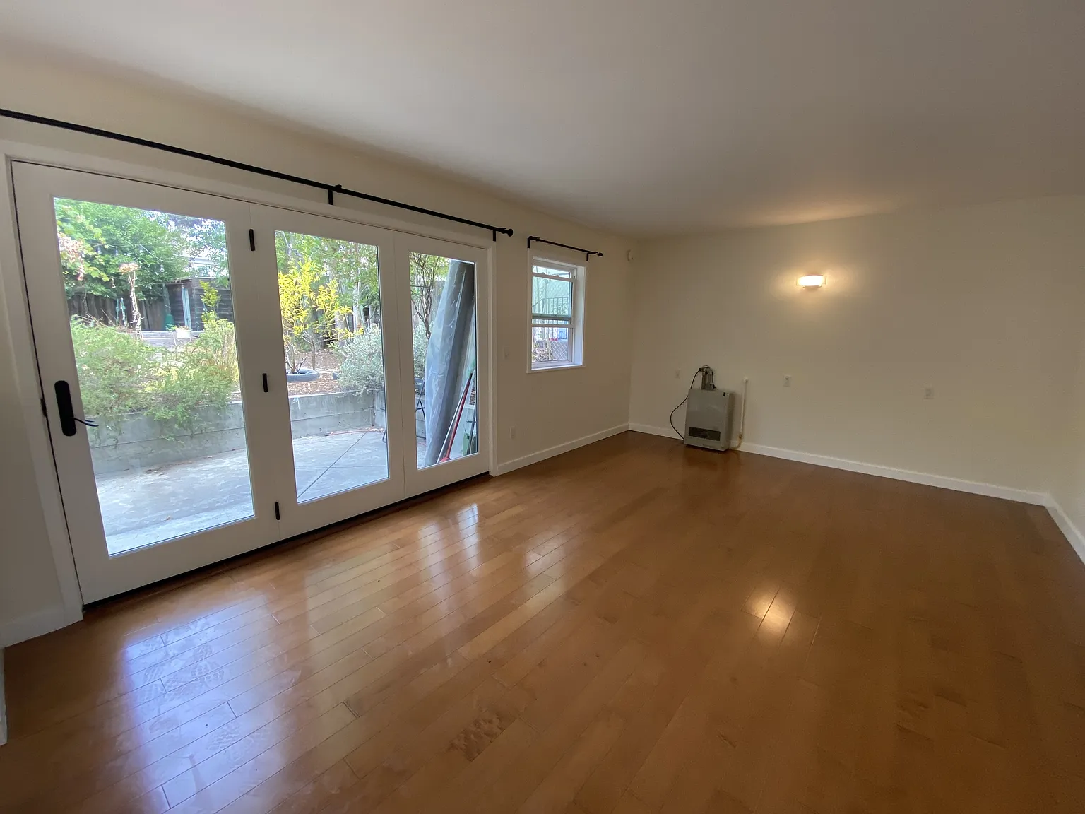1831 Woolsey Street - A — Photo 4