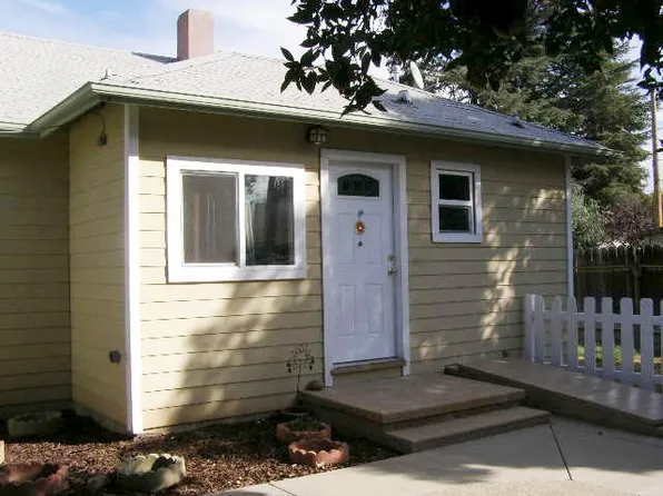 426 W Forrest 1/2 Ave, Lodi, CA 95240