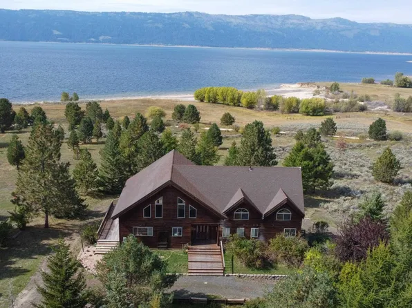 1597 Pine Lakes Ranch Dr, Cascade, ID 83611