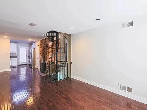 748 McHenry St, Baltimore, MD 21230