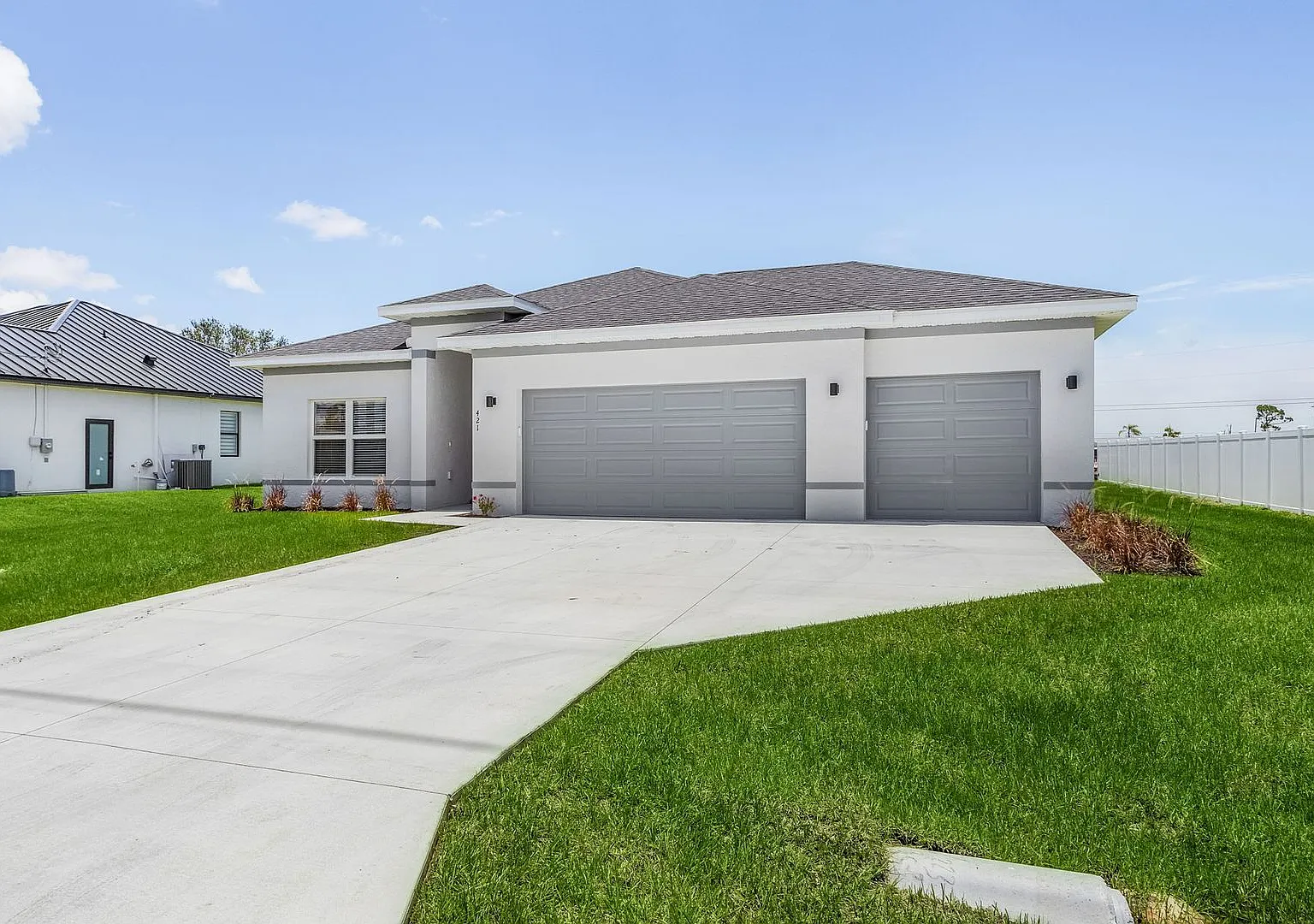 Nearly-New Cape Coral Home with 3-Car Garage, Fenced Yard & City Water | Luxury Living at Its Best! — Photo 4