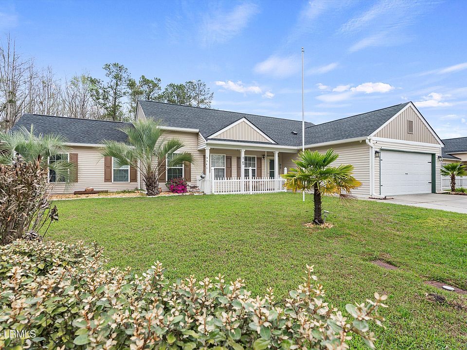 1st image of 76 Queens Way