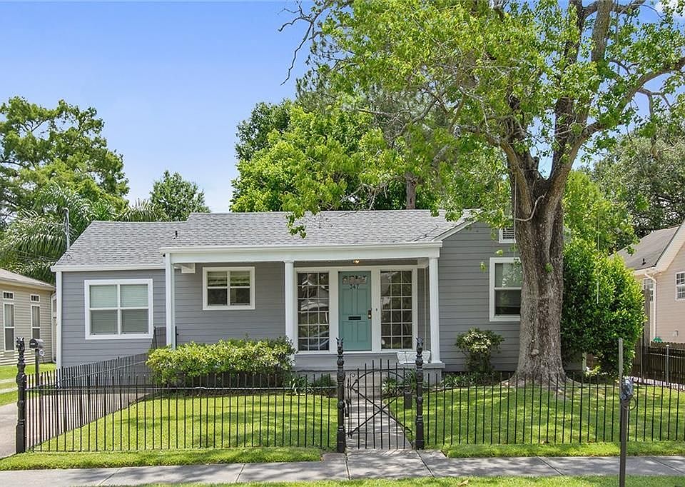 1st image of 347 Helios Ave