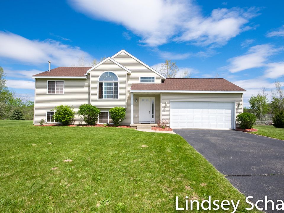 1st image of 8985 Parker Woods Dr NW