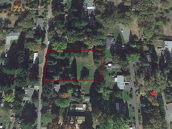 3rd image of Peckerwood Ln