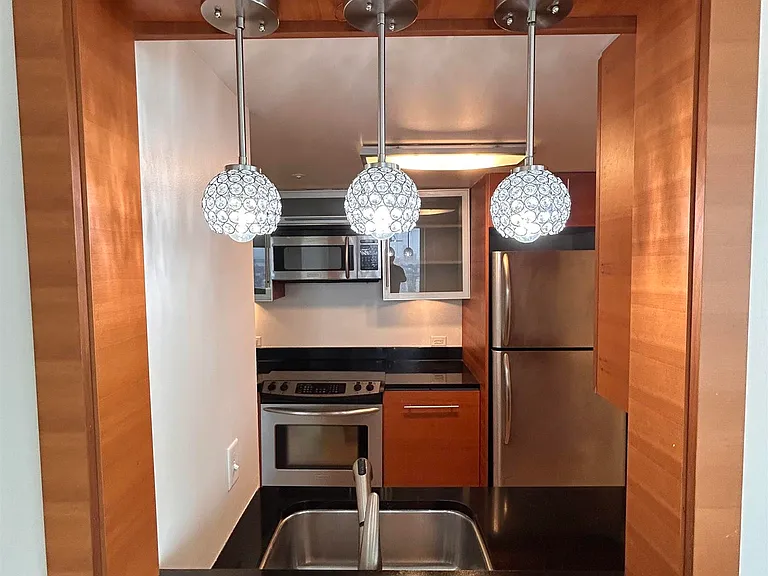 526 Pacific Ave #1206 — Photo 19