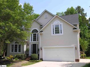 404 Cresthaven Pl, Simpsonville, SC 29681