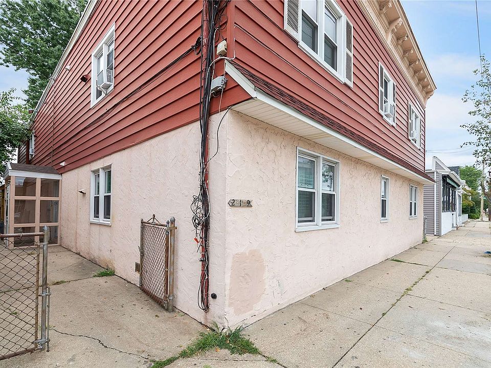 1st image of 219 Willis Ave