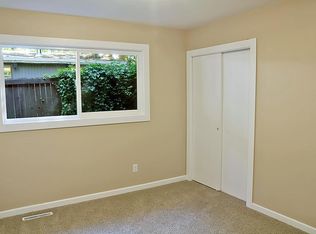 8004 Talbot Rd, Edmonds, WA 98026