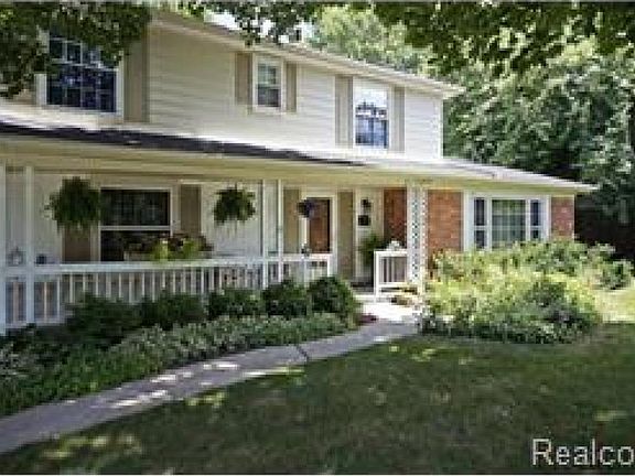 2nd image of 7457 Saint Auburn Dr