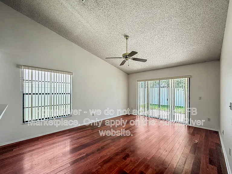 726 Birgham Pl — Photo 4