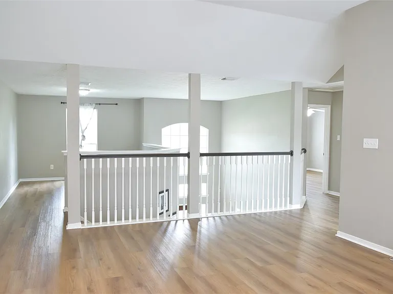 20714 Morning Creek Dr — Photo 42