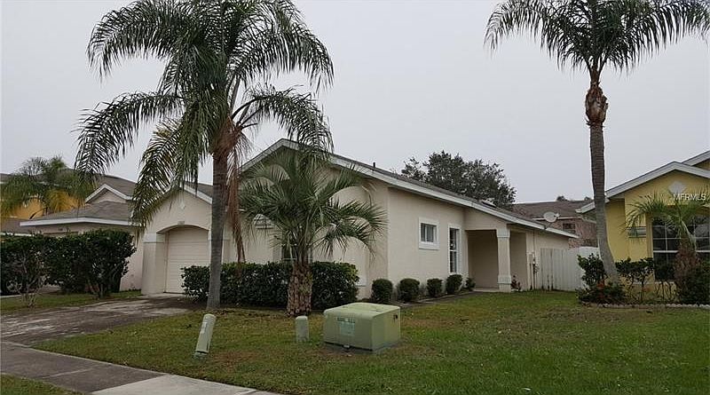 1st image of 13313 Greenpointe Dr