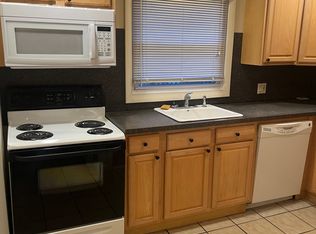 95 Barnett St #3, New Haven, CT 06515