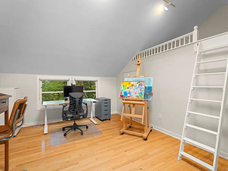 133 Blake Rd — Photo 29