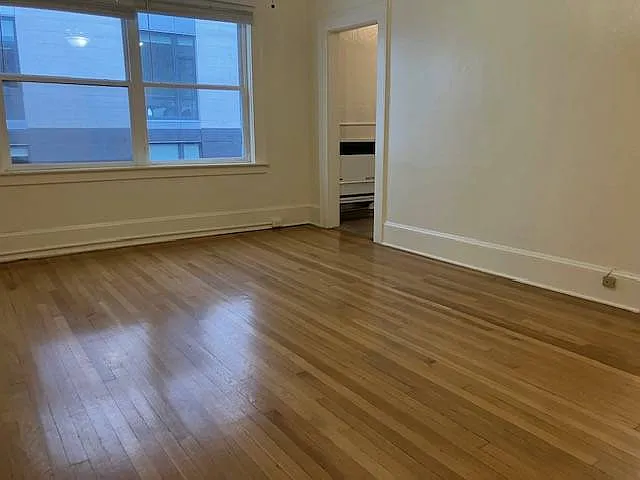 1217 SW 11th Ave #108 — Photo 3