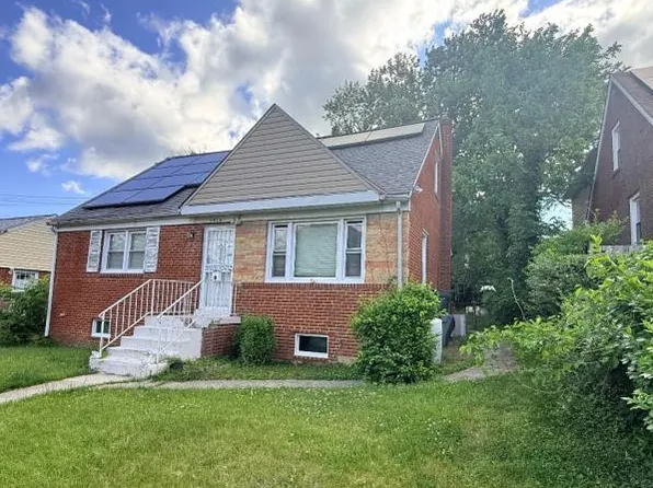 1910 Gaylord Dr, Suitland, MD 20746