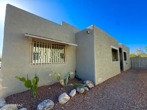3323 E Blacklidge Dr Unit 3323, Tucson, AZ 85716