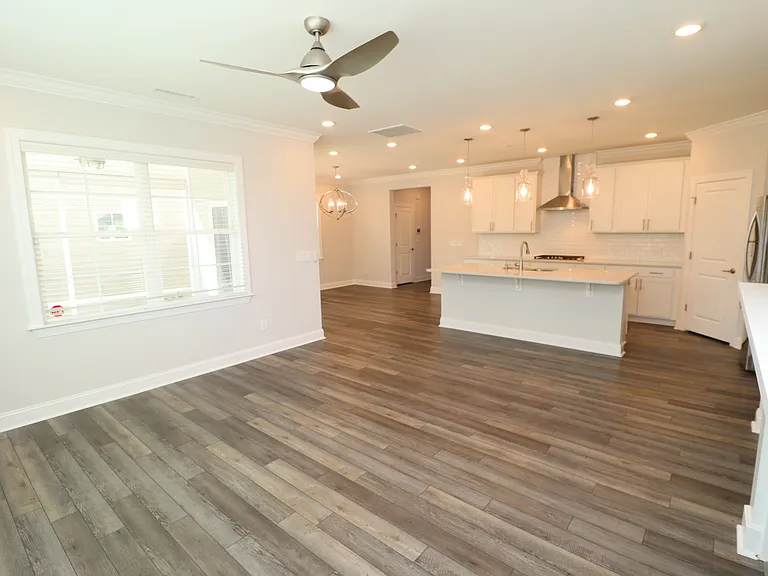 2936 Baronial St — Photo 21