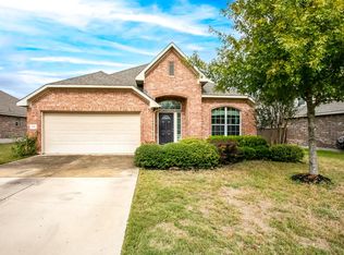 133 Snowflake Dr, Round Rock, TX 78664