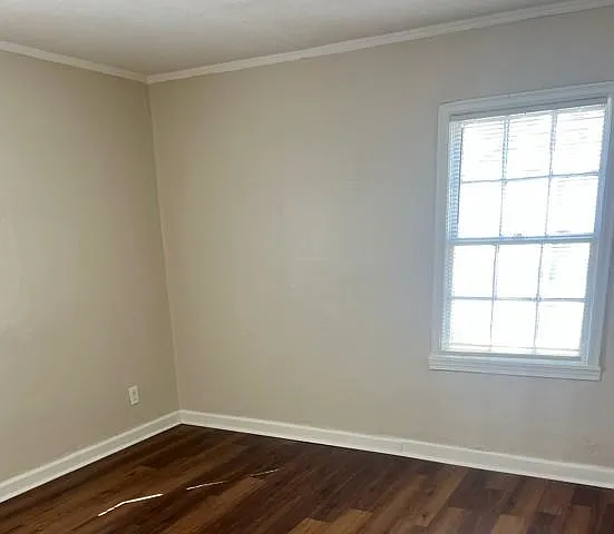 3061 Seminole Rd — Photo 5