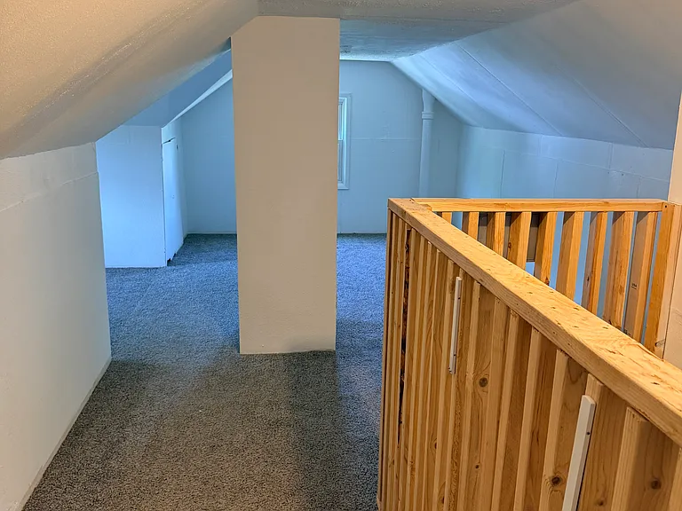 2420 S Newton St — Photo 7