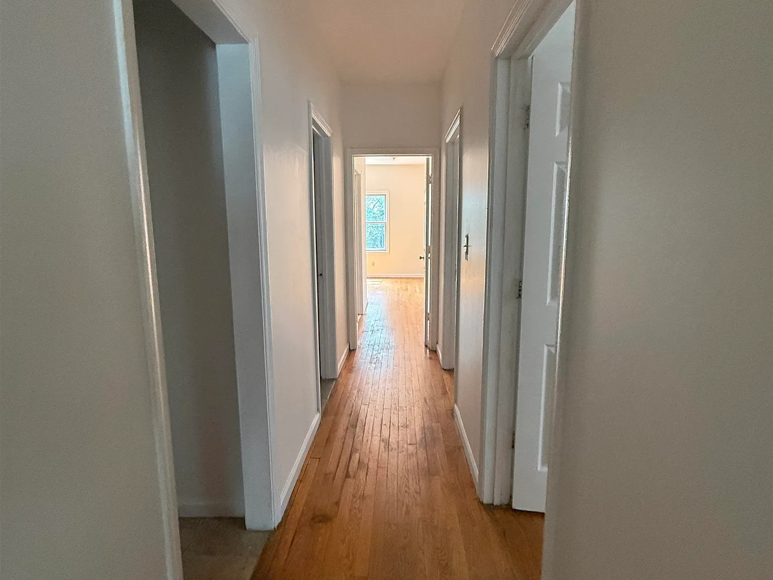 261 Lexington Ave — Photo 4