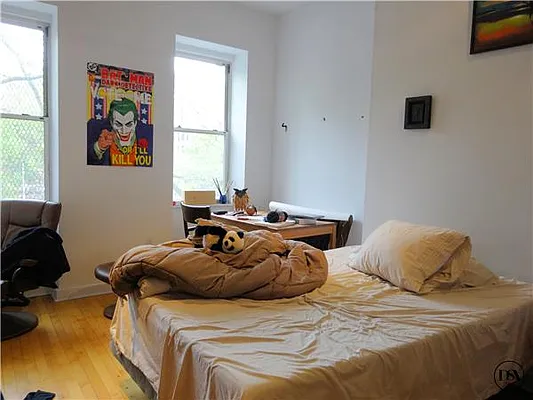 Rented by DSA Realty | media 23