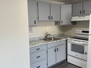 16 Simard Dr #7, Chicopee, MA 01013