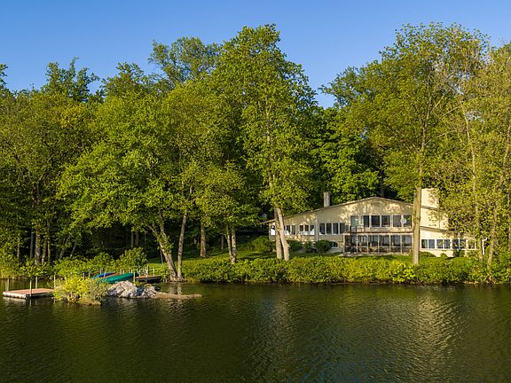 172 Wilmot Rd 76 - PRINT.jpg