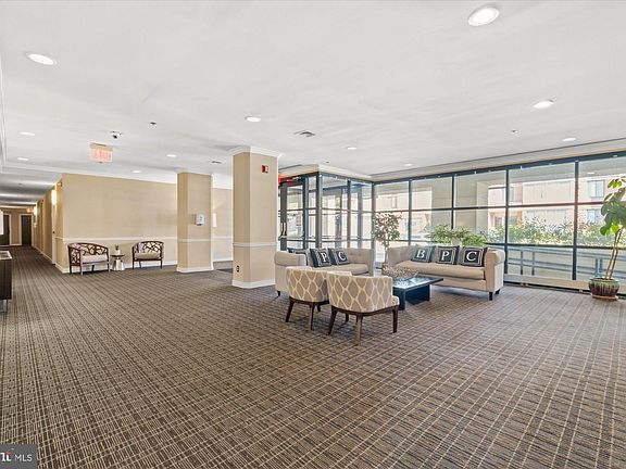 3rd image of 1200 Braddock Pl APT 308