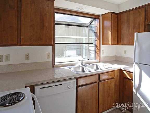 2nd image of 9241 Skokomish Way NE APT 2