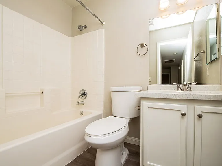 7728 Donald Nelson Ave — Photo 14