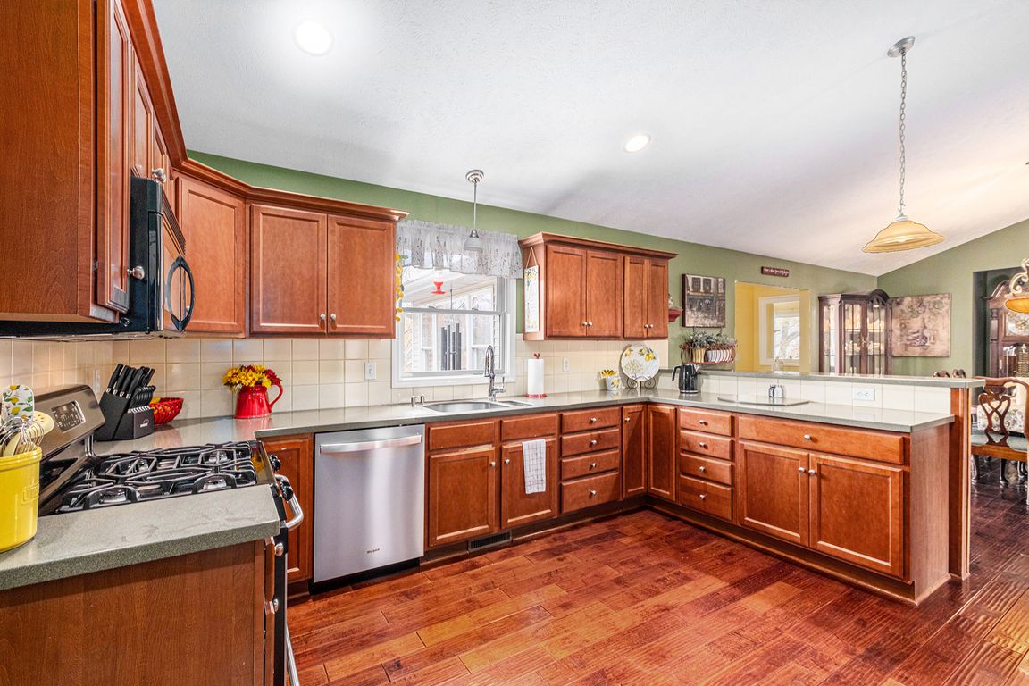 next background image