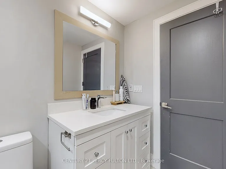 84 Wiley Ave #LOWER LEVEL — Photo 14