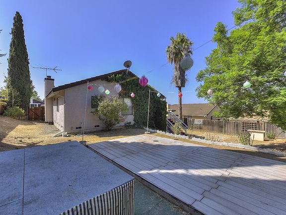 5th image of 3411 Casalino Ct