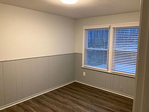 5th image of 3638 Genessee St